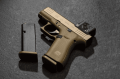 glock-43x-coyote-a-cut-aimpoint-coa salon broni 3.png