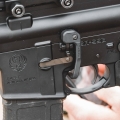 Zrzut zamka Magpul MAG980 do AR15M4 Salon Broni (4).jpg