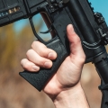 Chwyt MOE-K Grip Magpul czarny Salon Broni (1).jpg