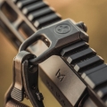 Magpul-Montaz-zawieszenia-na-szyne-RIS-RSA-R-Czarny-salon-broni-3.jpg