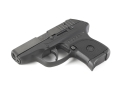 Pistolet-Ruger-LCP-cal-380ACP-salon-broni-4.jpg