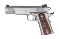 springfield-1911-Loaded_stainless-salon-broni-2.png