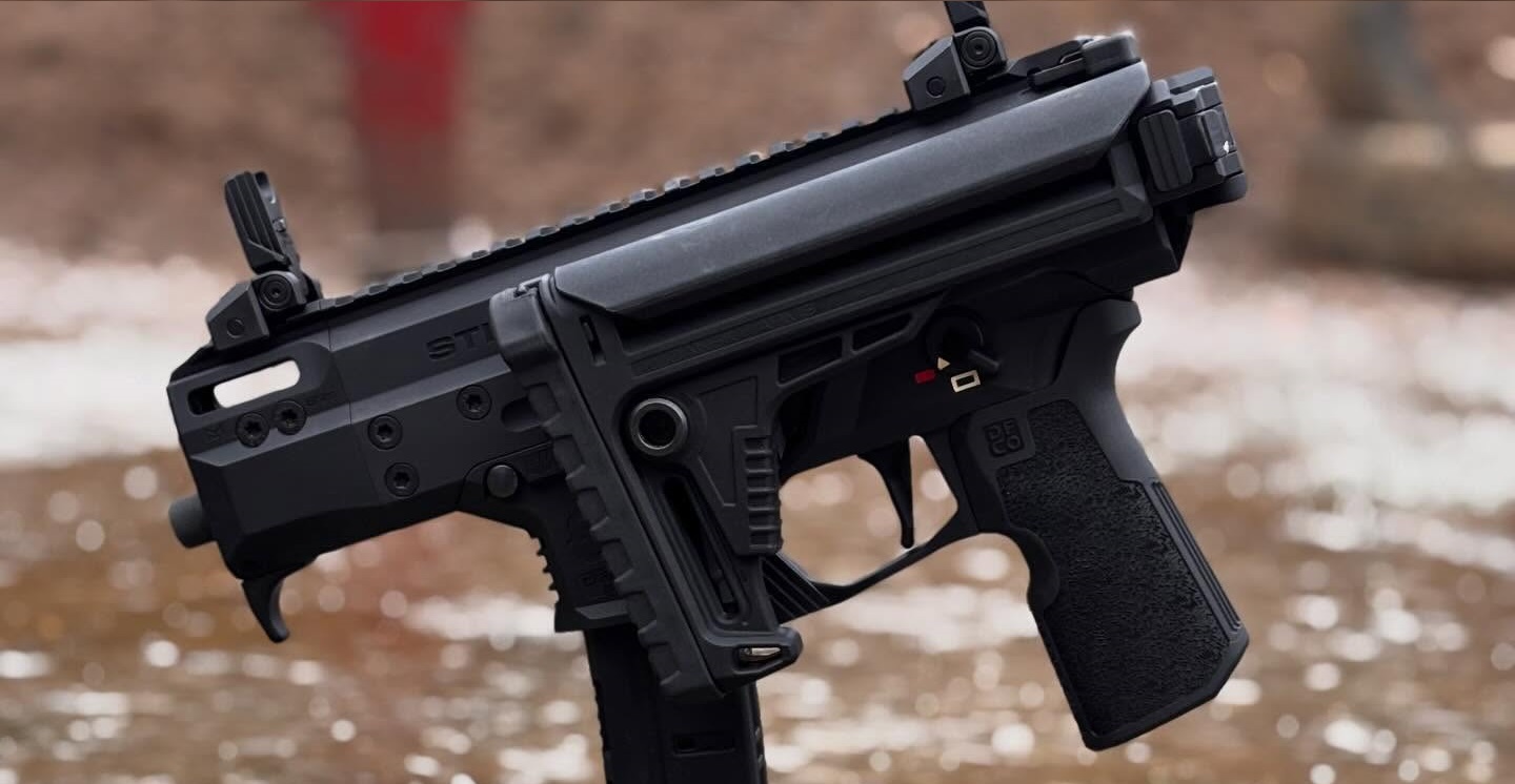 Najmniejszy Karabinek PCC Stinger 9 4" 
